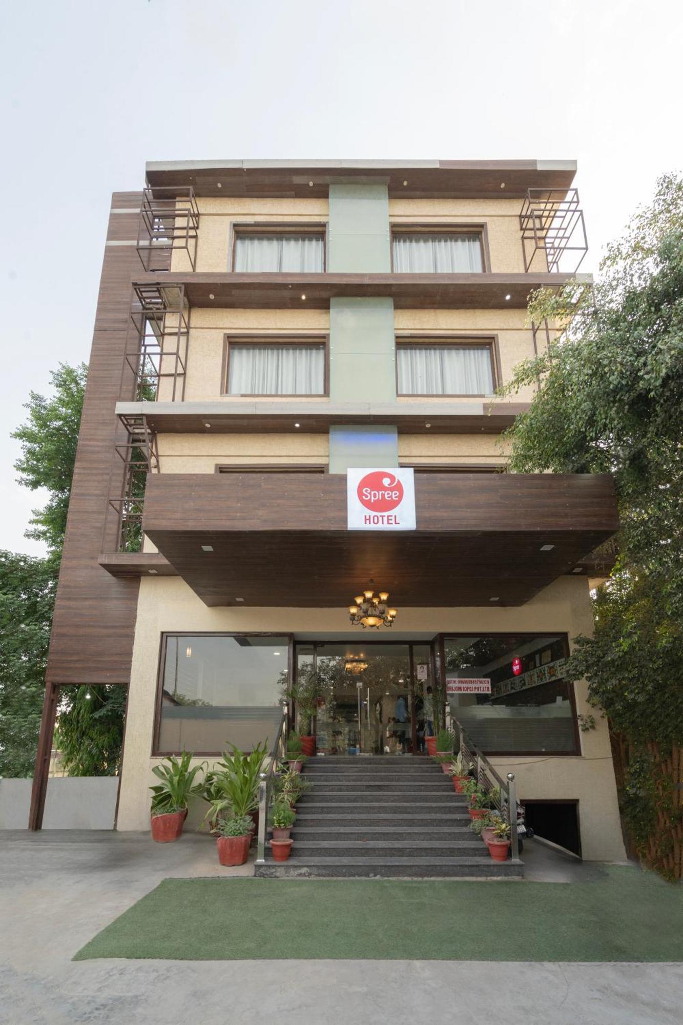 Spree Hotel Agra - Walking Distance To Tajmahal Exteriér fotografie