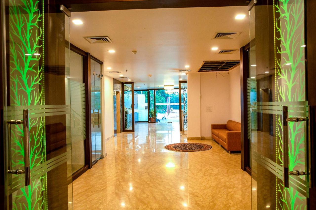 Spree Hotel Agra - Walking Distance To Tajmahal Exteriér fotografie